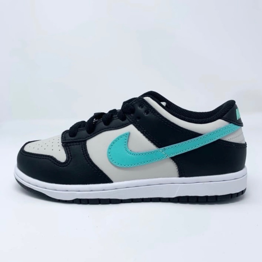 NIB Nike Dunk Low Tropical‎ Twist 11C